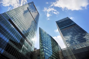 法人成り①（個人事業の法人化）－ 消費税について